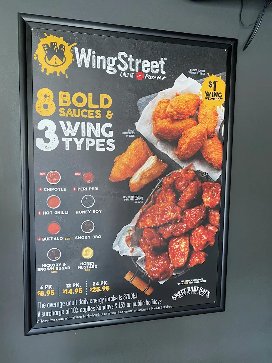 Menu, Pizza Hut Golden Point
