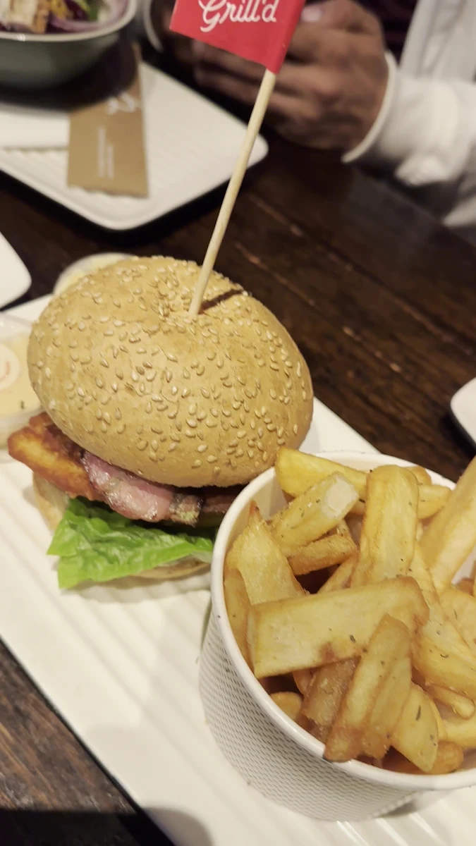 Food & drink, Grill'd Rouse Hill