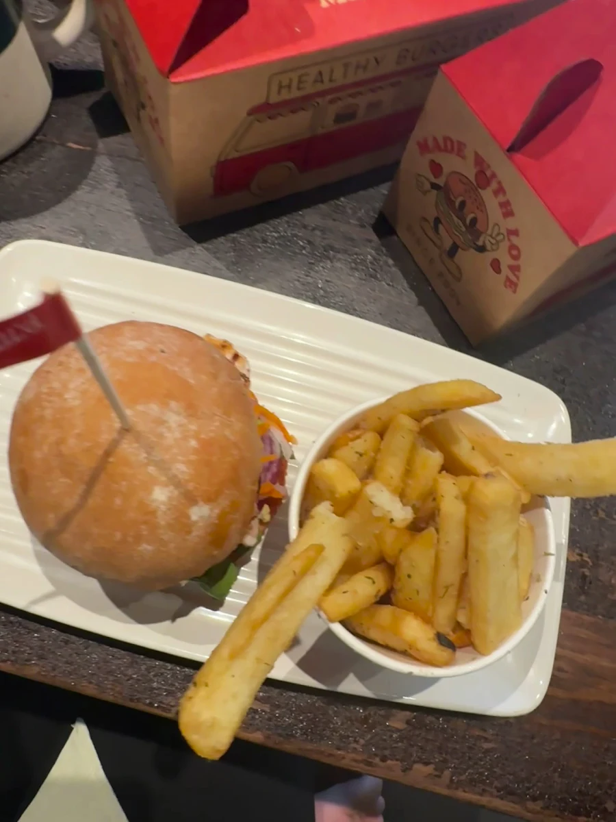 Food & drink, Grill'd Rouse Hill