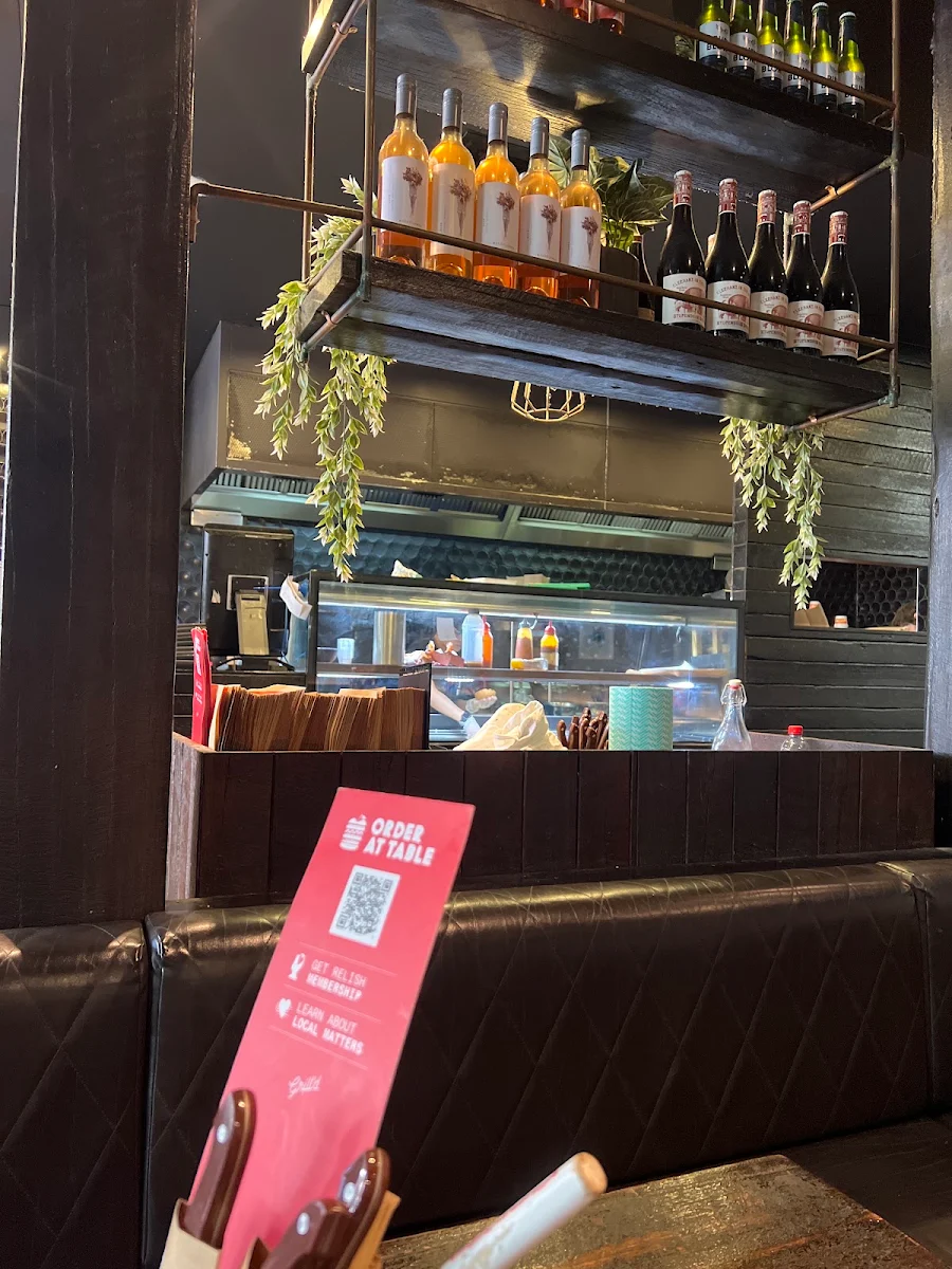 Vibe, Grill'd Rouse Hill