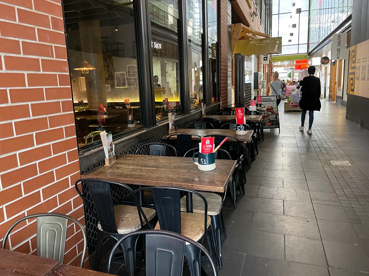 Vibe, Grill'd Rouse Hill