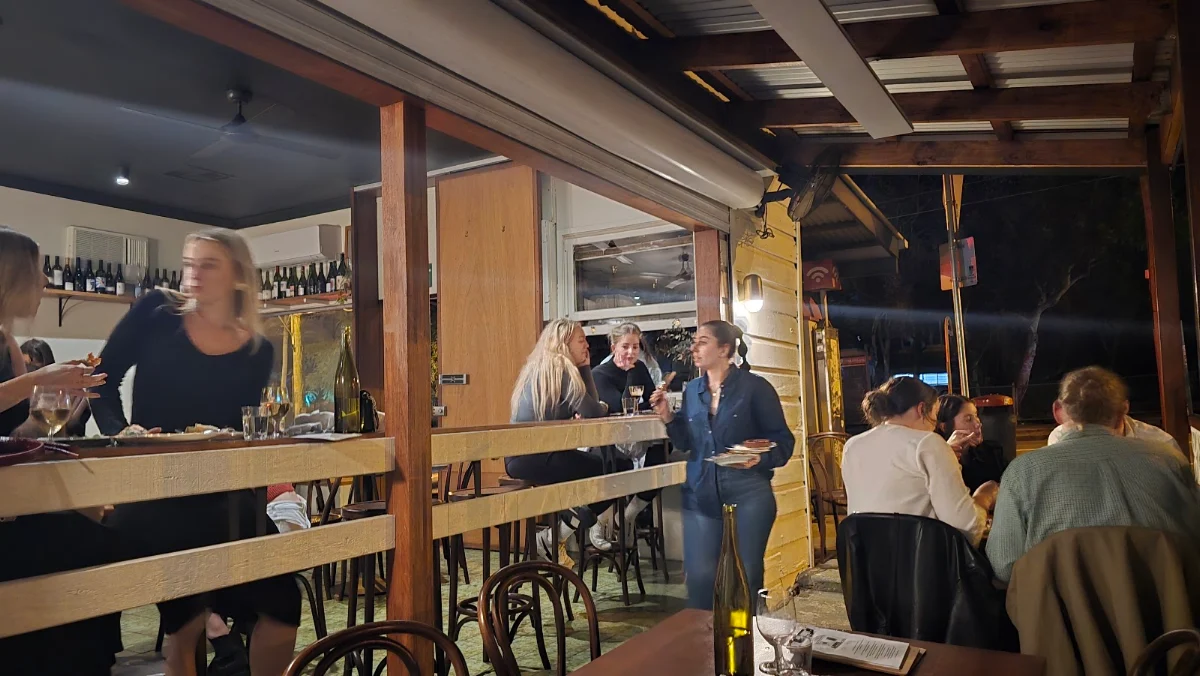 Vibe, Bar Francine