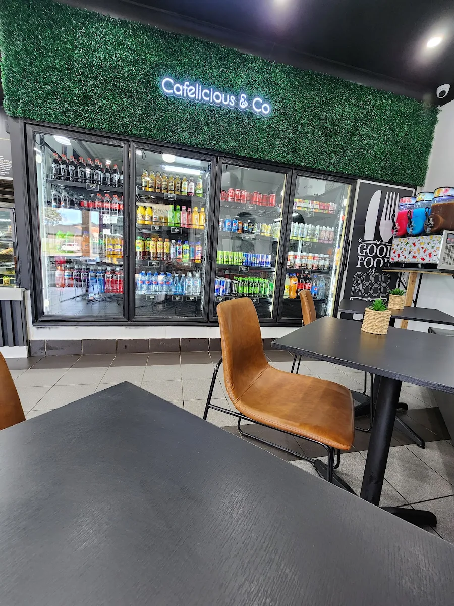 Vibe, Cafelicious & Co