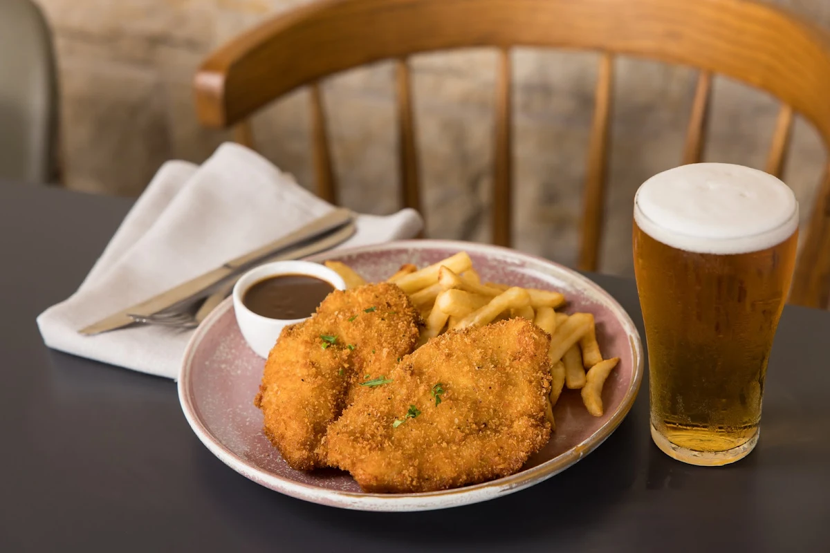 Food & drink, Blacktown Tavern