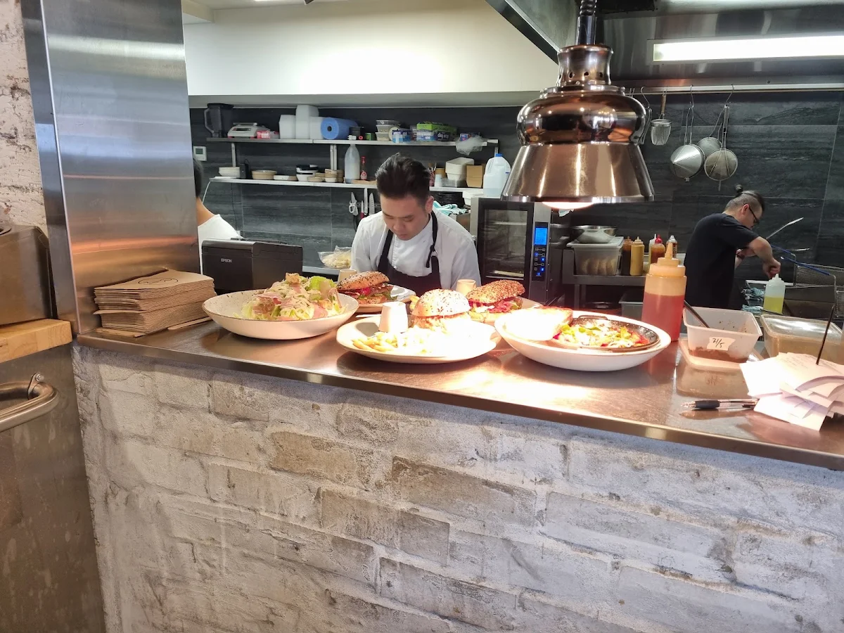 Vibe, White Rabbit Drummoyne