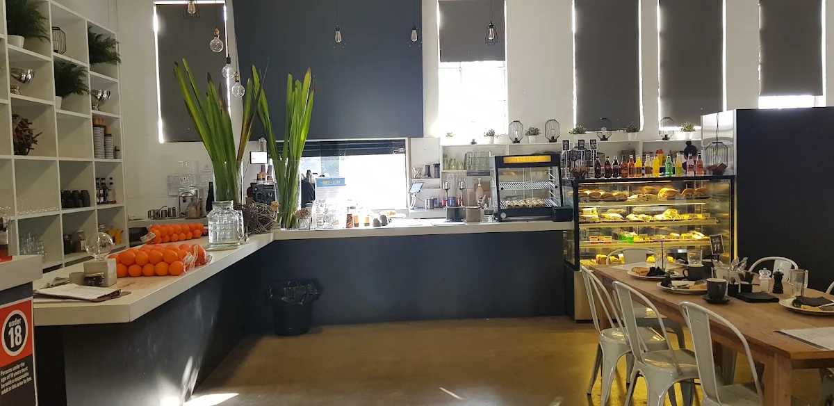 Vibe, Soul Food Depot & Gallery