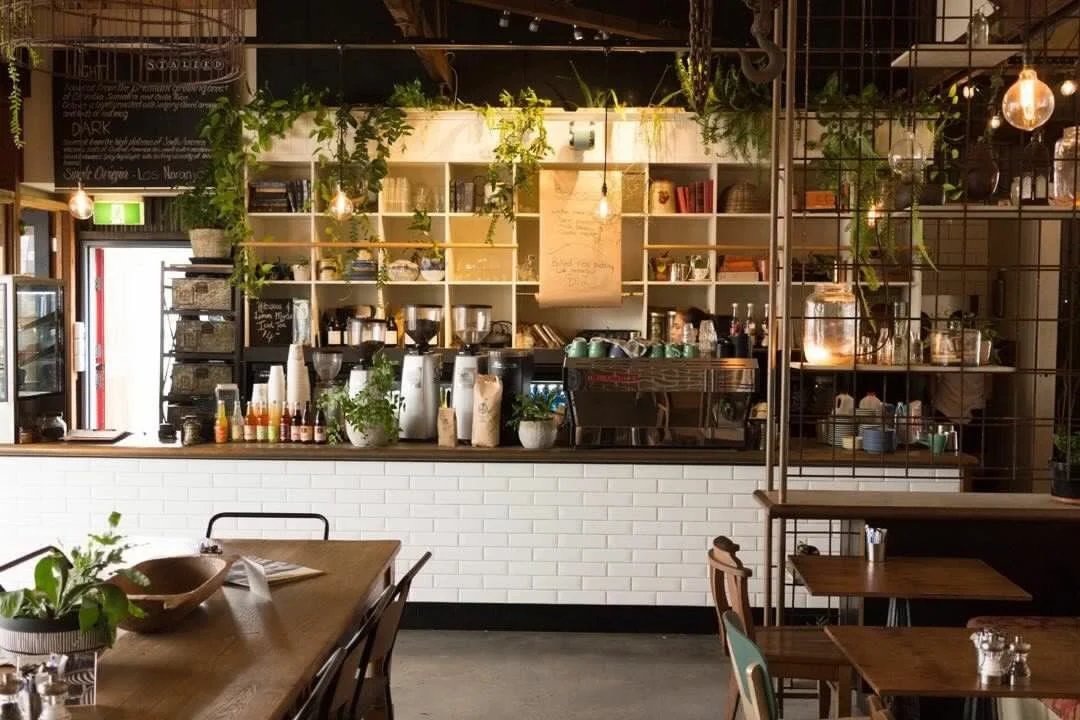 Collingwood Black Espresso & Bar cover