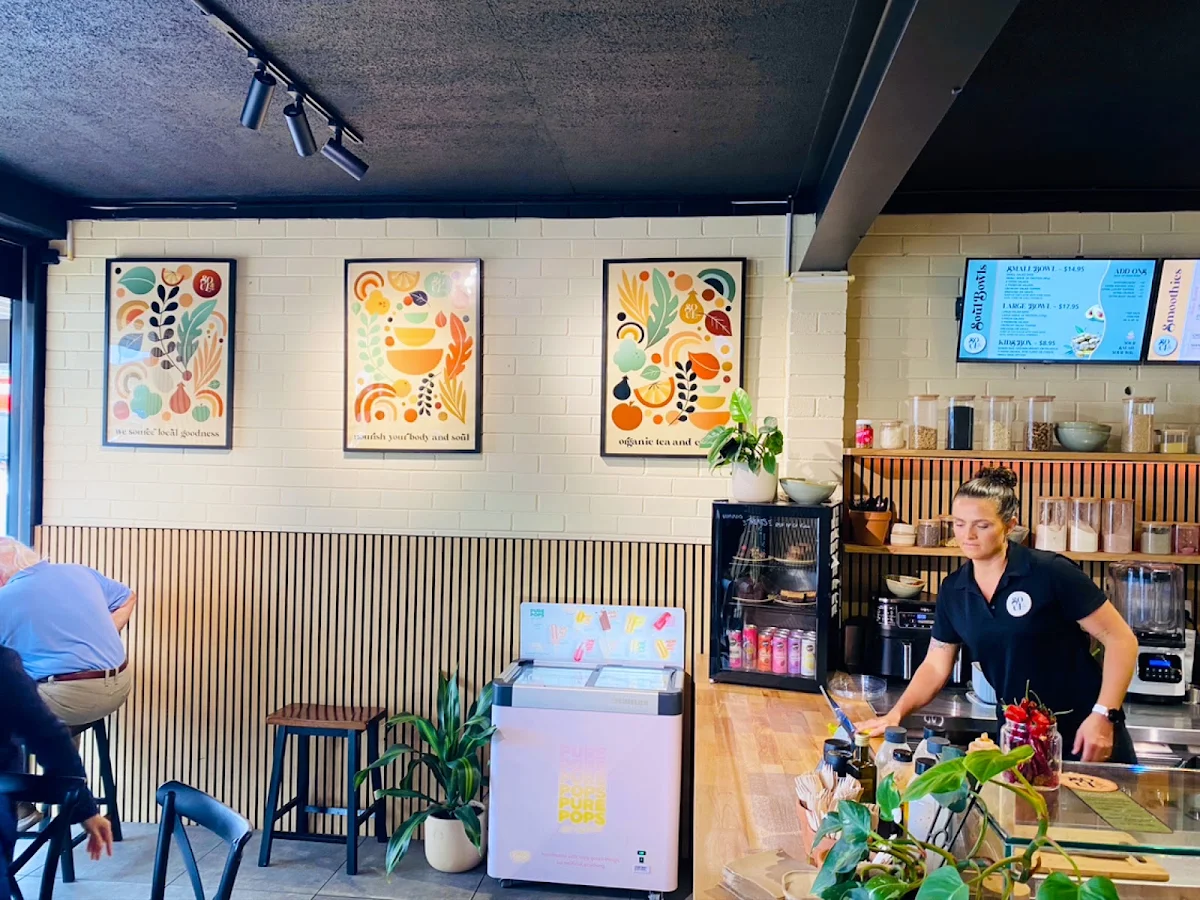 Vibe, Soul Food Batemans Bay - Salad and smoothie bar