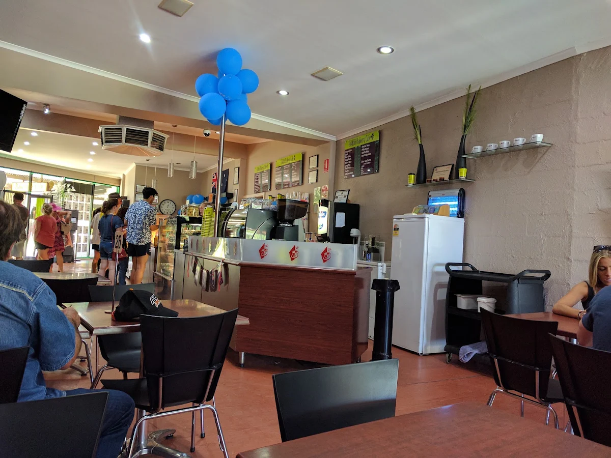 Vibe, Eildon Bakery Cafe