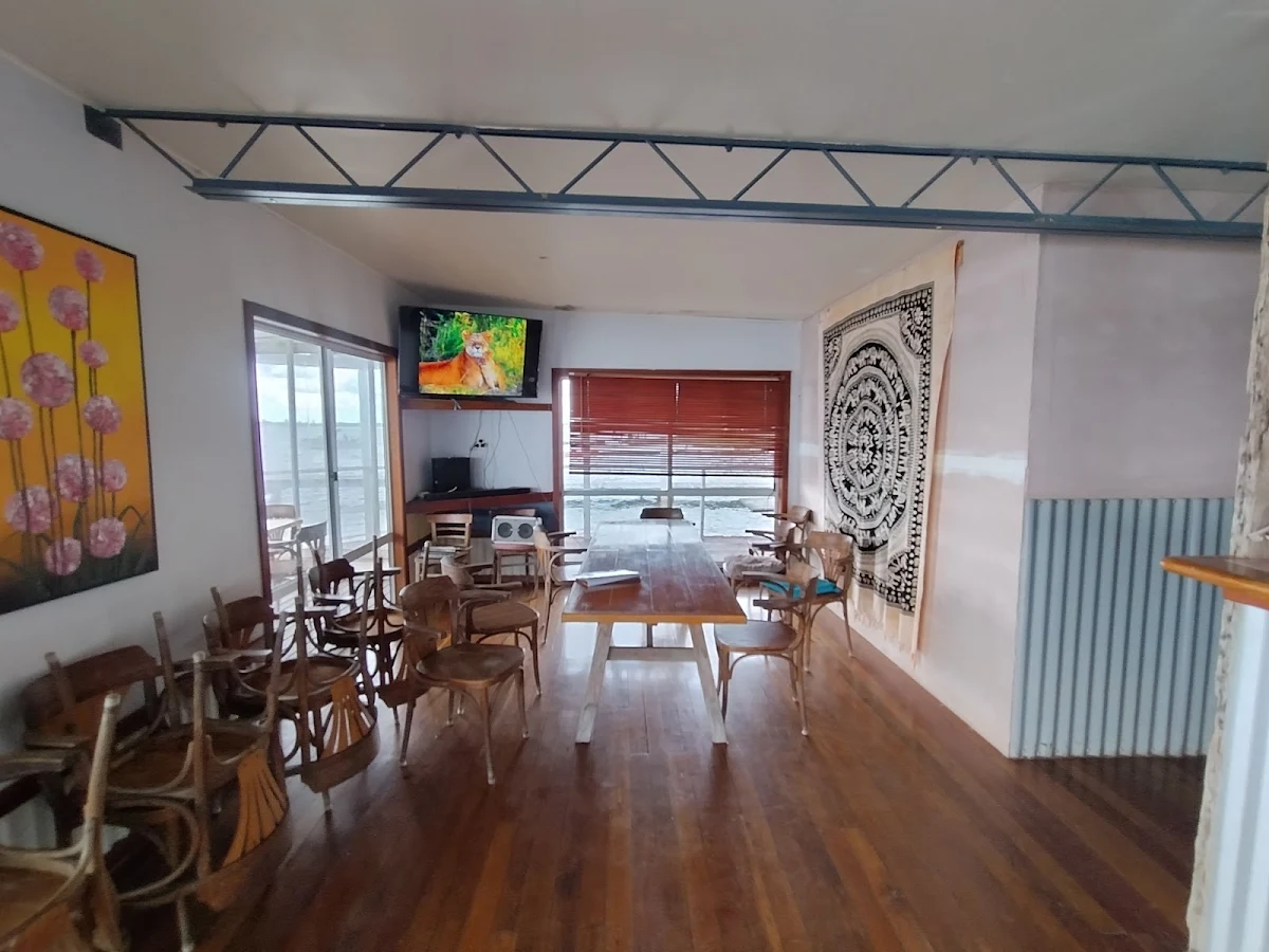 Vibe, Waterbird Restaurant