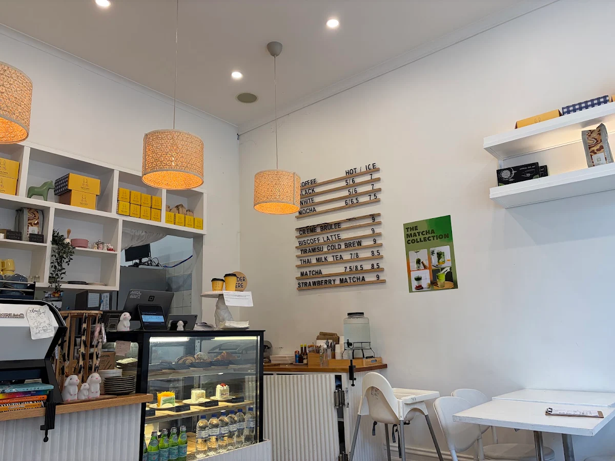 Vibe, MEEYA CAFE