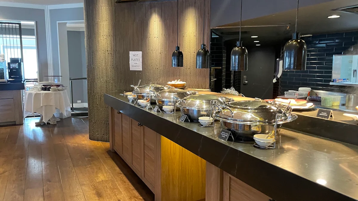 Vibe, The Galley Kitchen