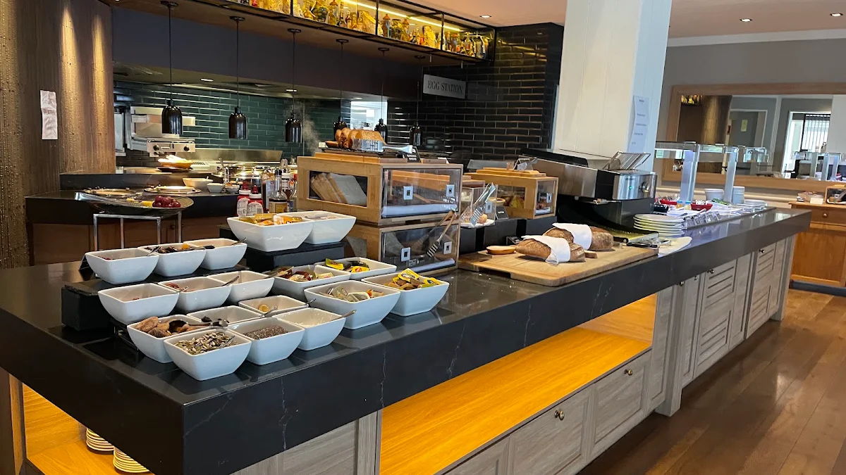 Vibe, The Galley Kitchen