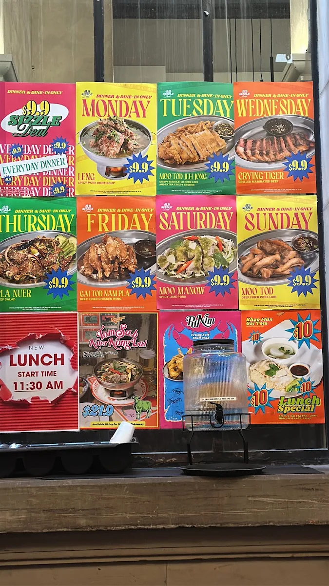 Menu, Khaosan Lane