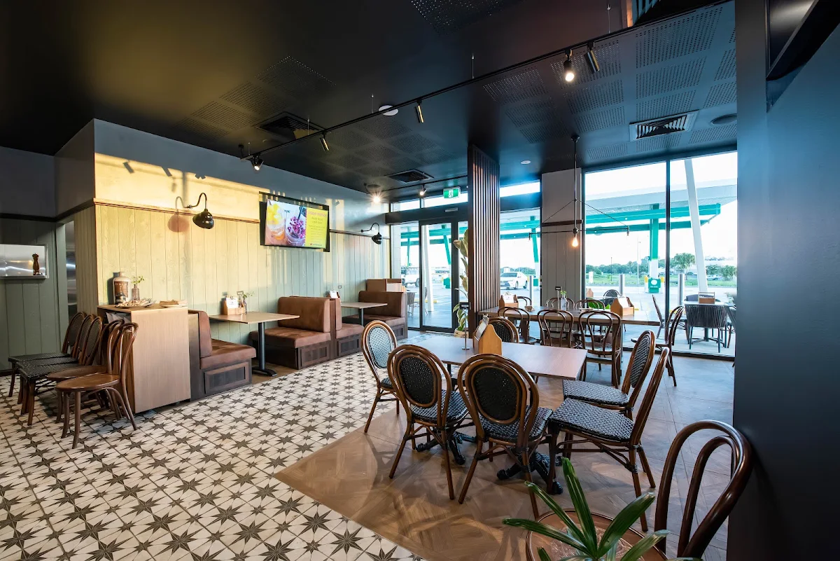 Vibe, Stellarossa Rural View (Drive Thru Cafe)