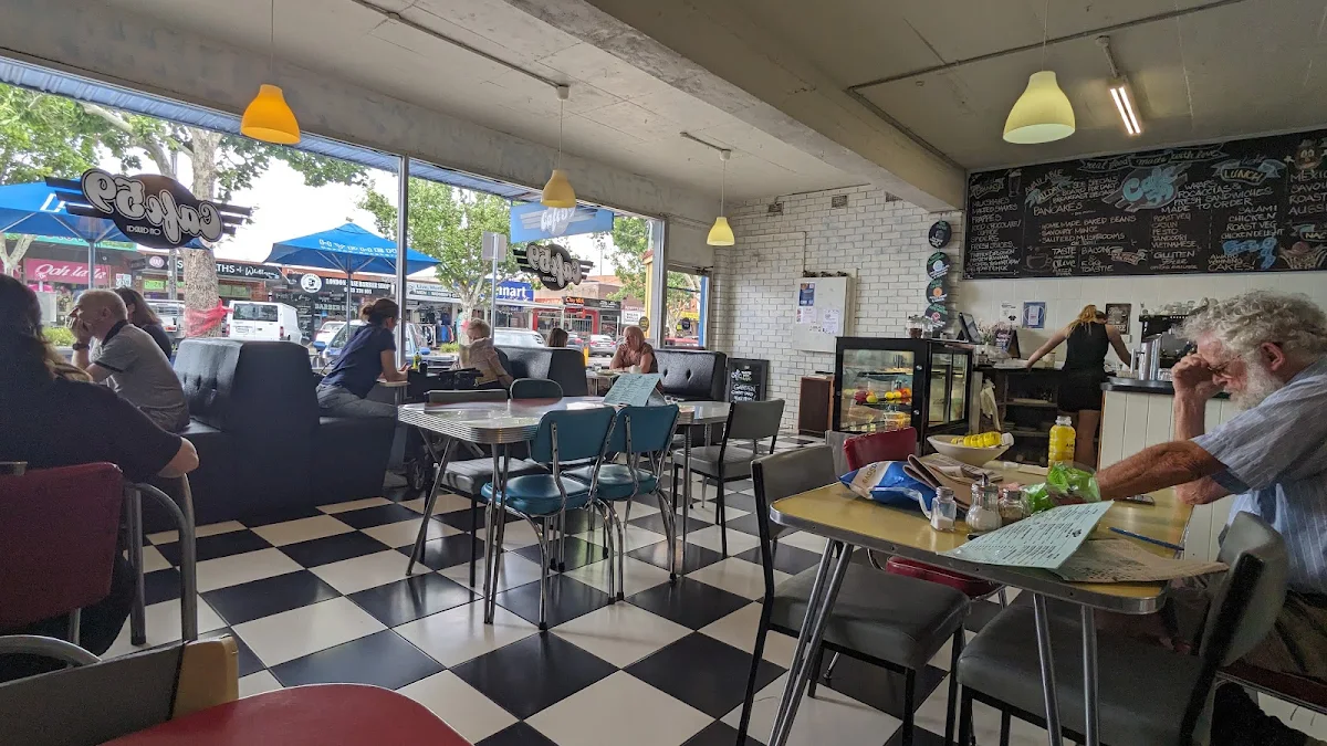 Vibe, Cafe 59 on Church