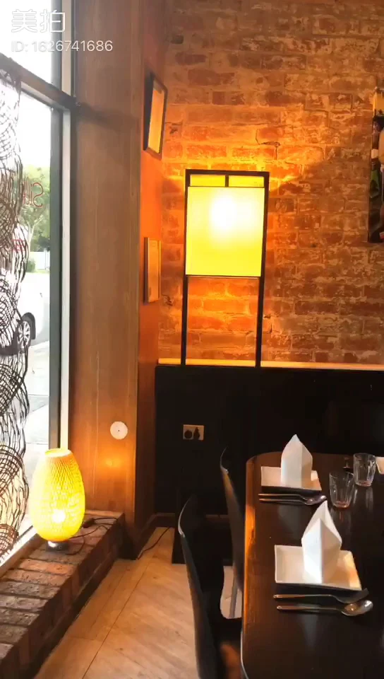 Vibe, Silk Thai Restaurant