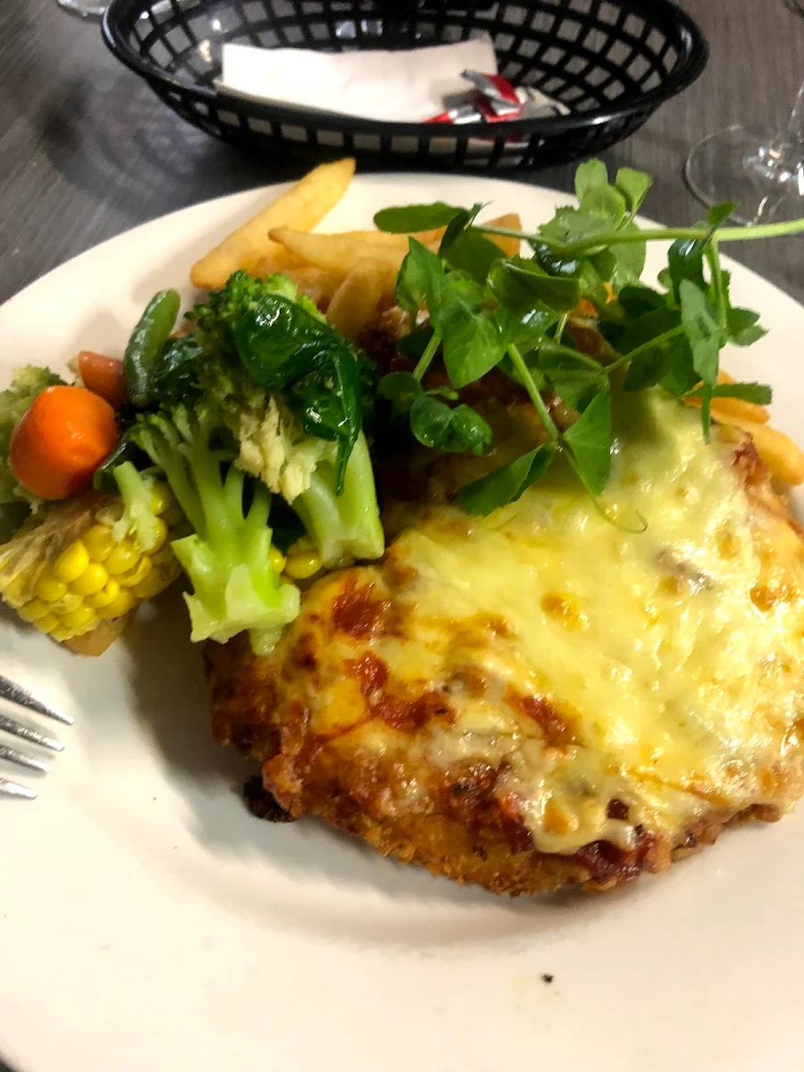 Food & drink, Gumeracha Hotel