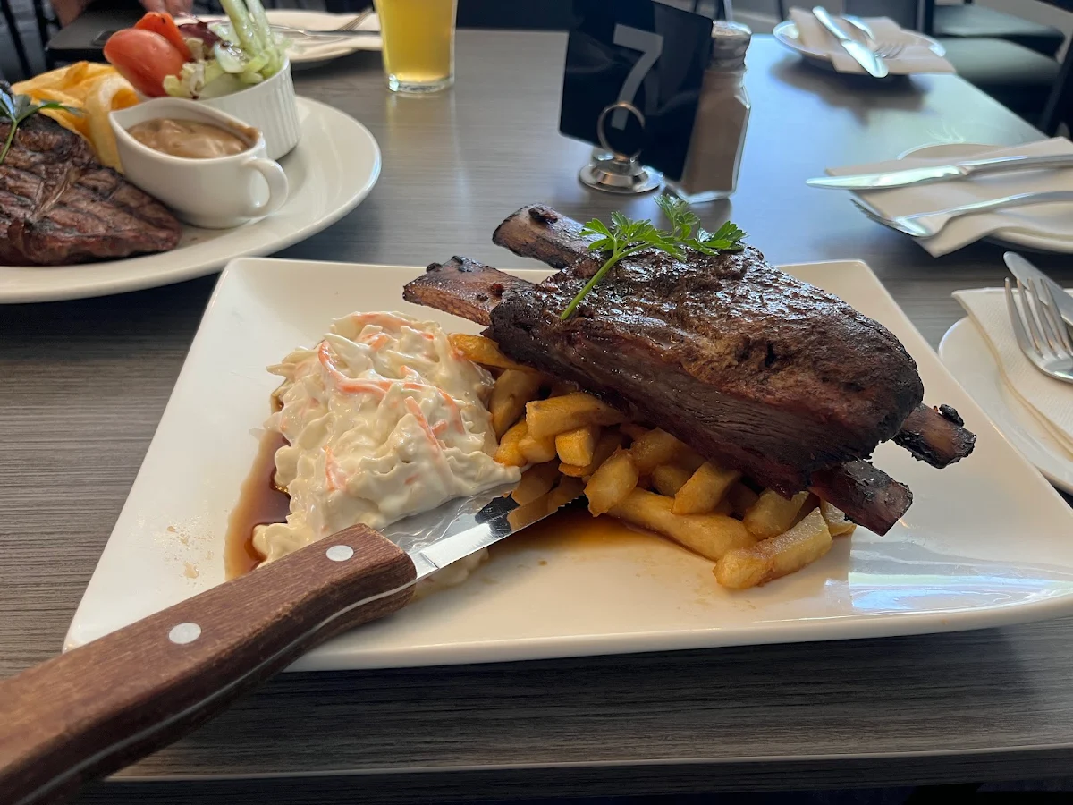 Food & drink, Gumeracha Hotel