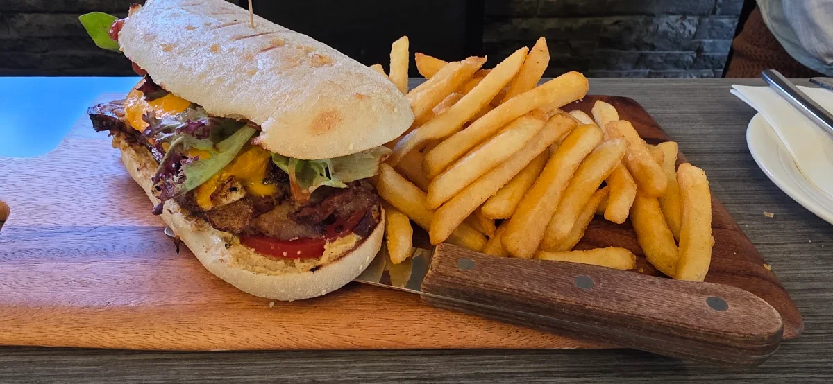 Food & drink, Gumeracha Hotel