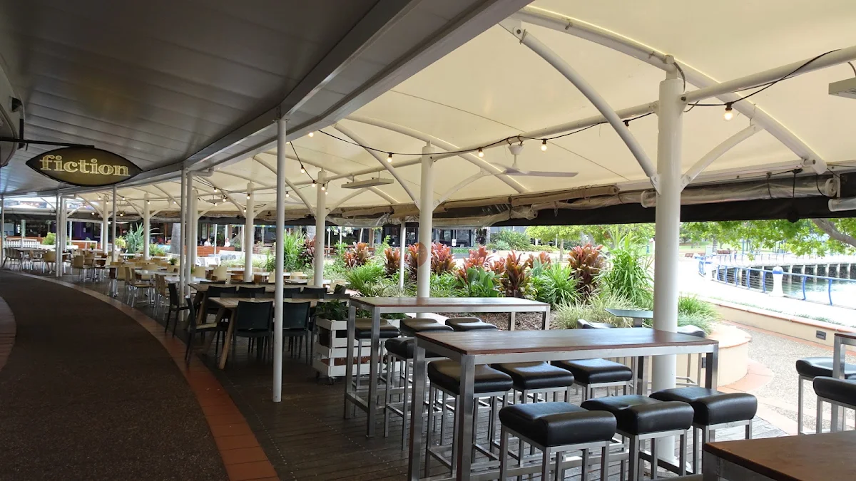 Vibe, Raby Bay Harbour