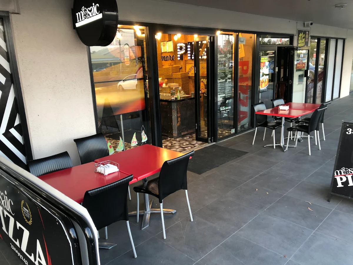 Vibe, Mosaic Pizza
