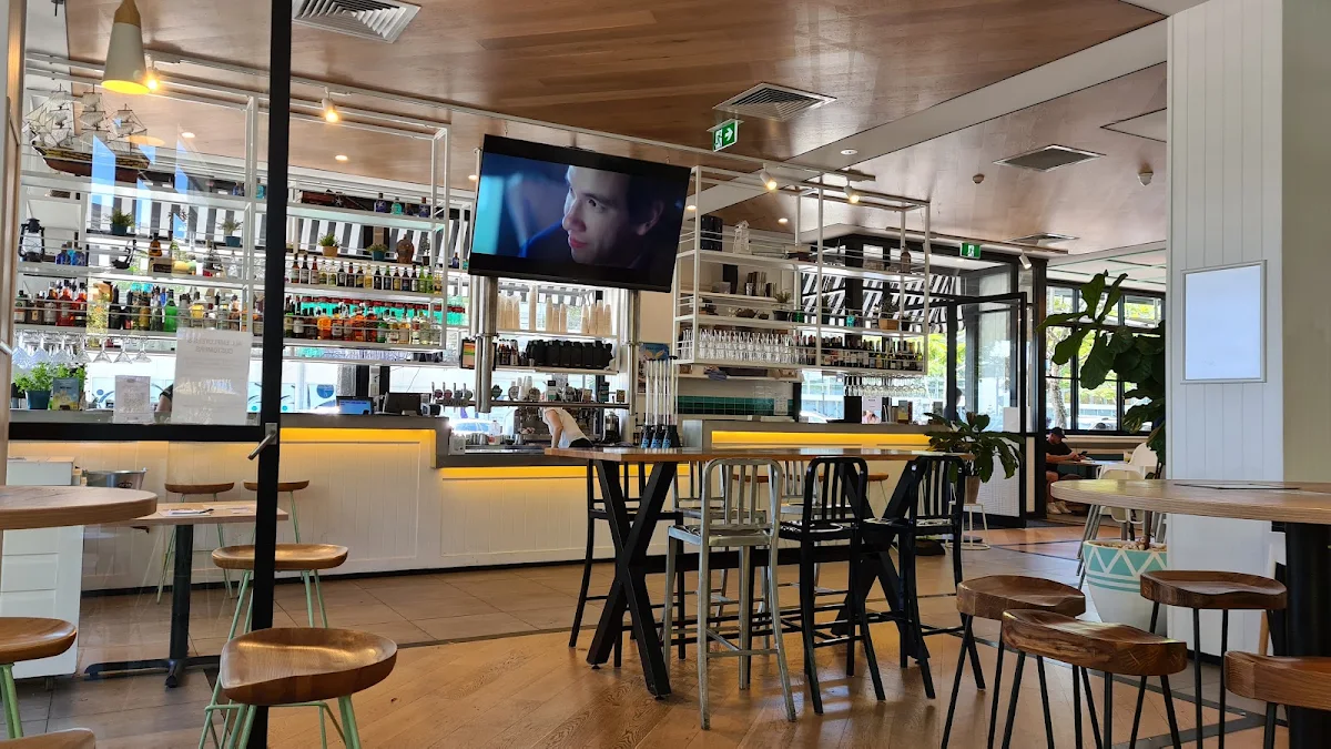 Vibe, Grill'd Burgers - North lakes