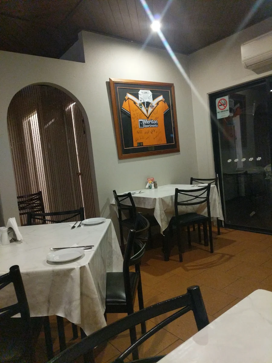 Vibe, Belmonte Italian Cuisine