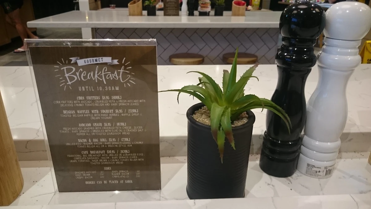 Menu, McDonald's Pimpama City