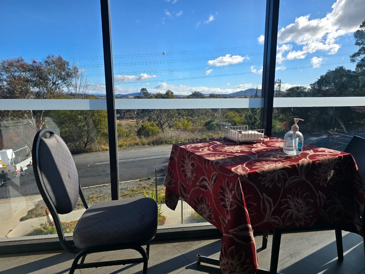 Vibe, Gilmore Cafe