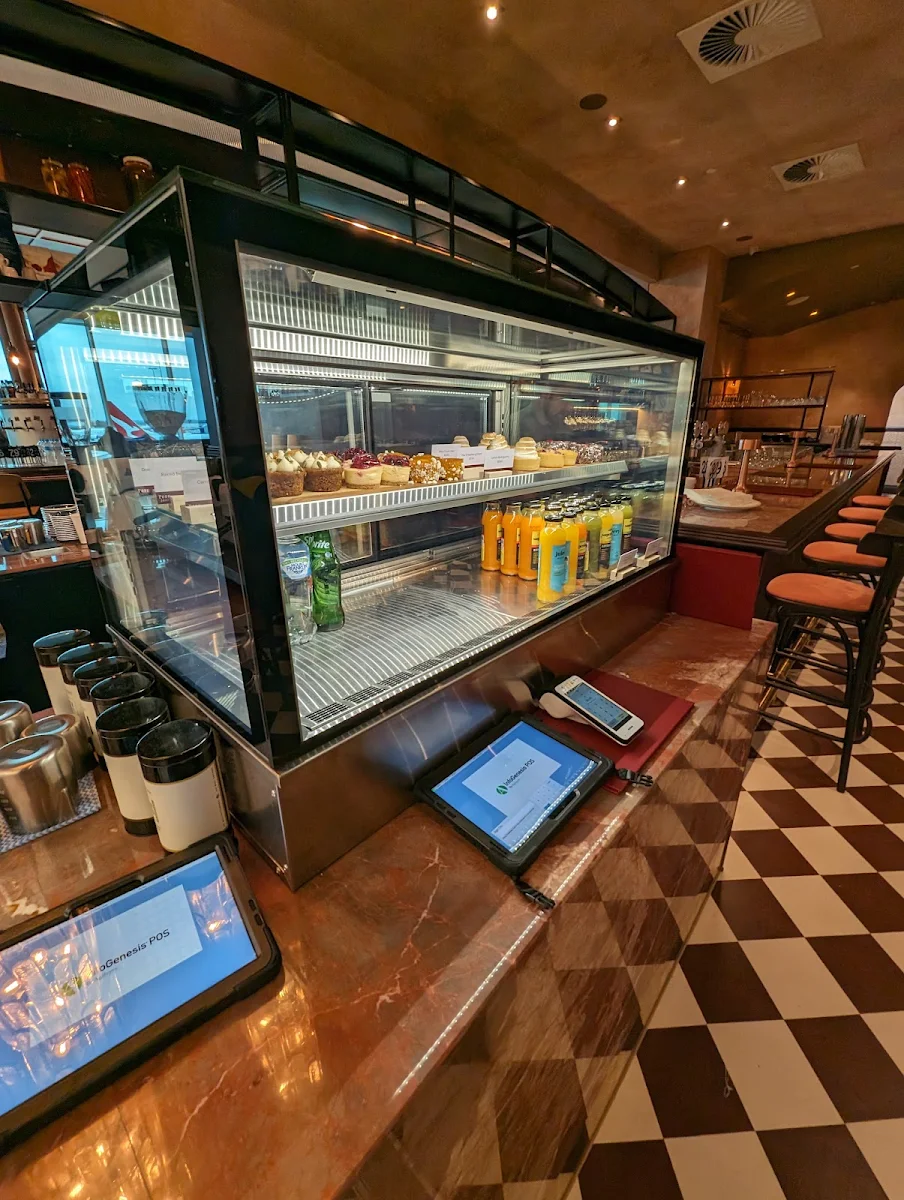Vibe, Little Lygon (Formerly Pope Joan)