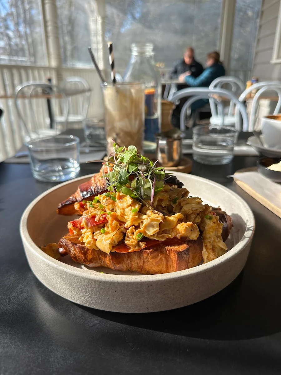 Food & drink, Tancks Corner
