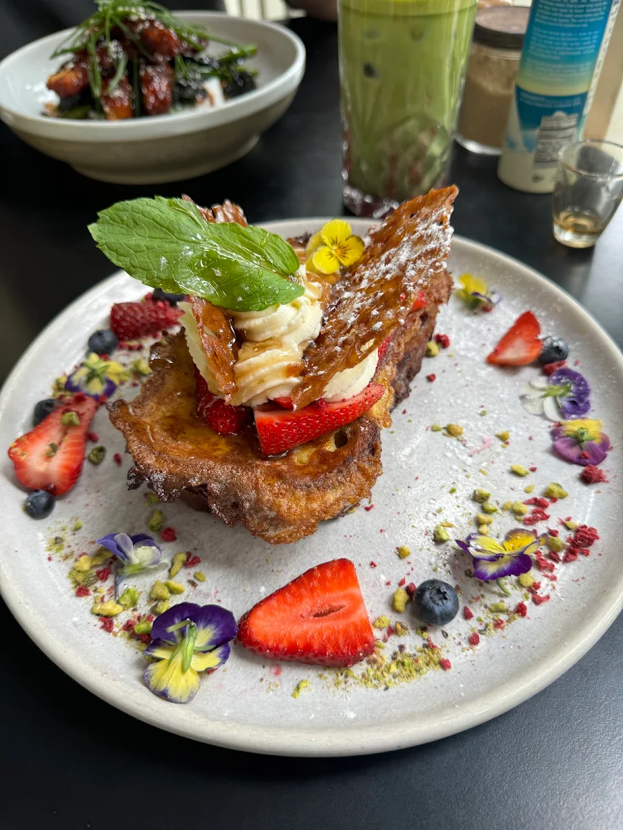 Food & drink, Tancks Corner