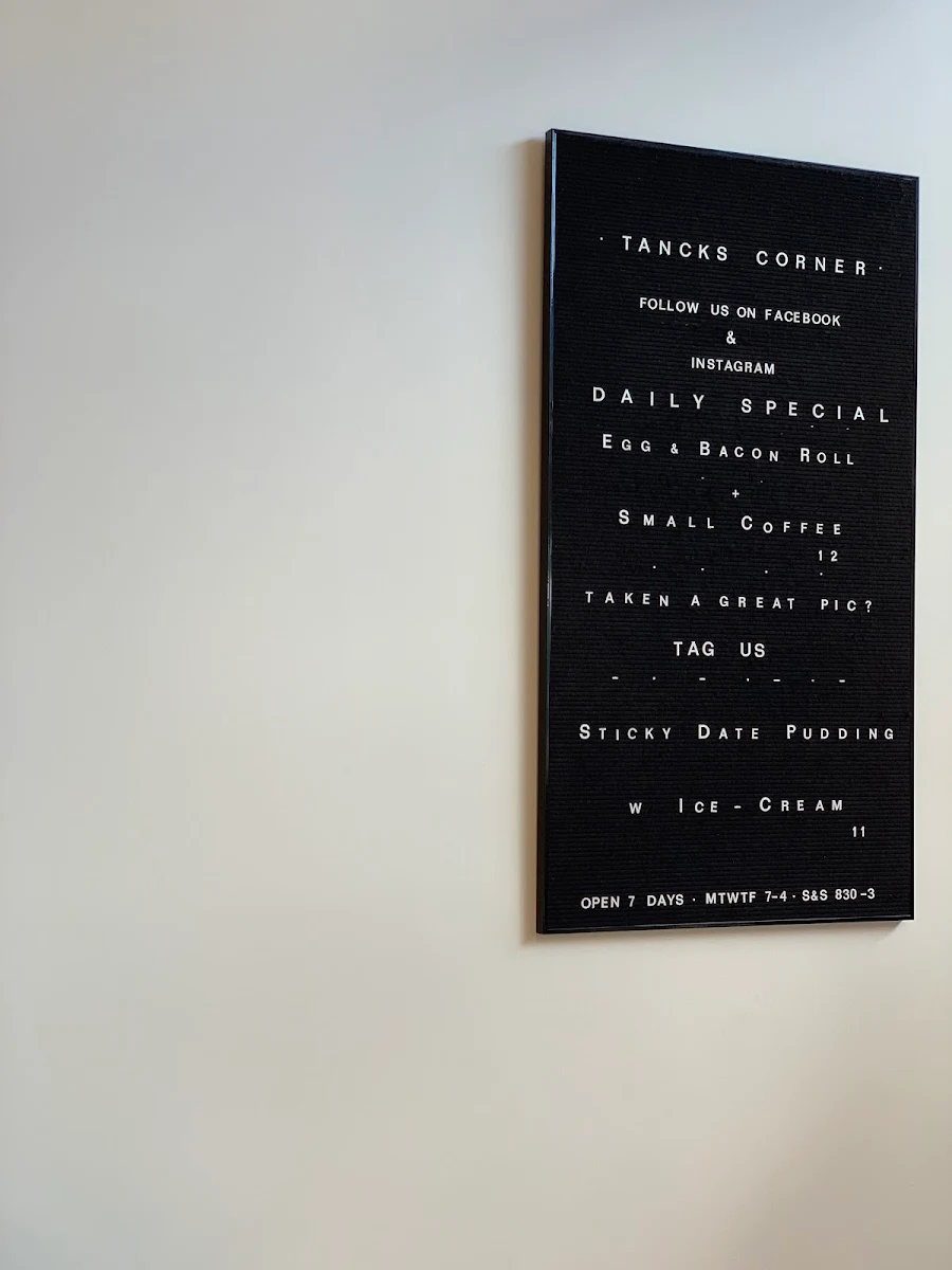 Menu, Tancks Corner