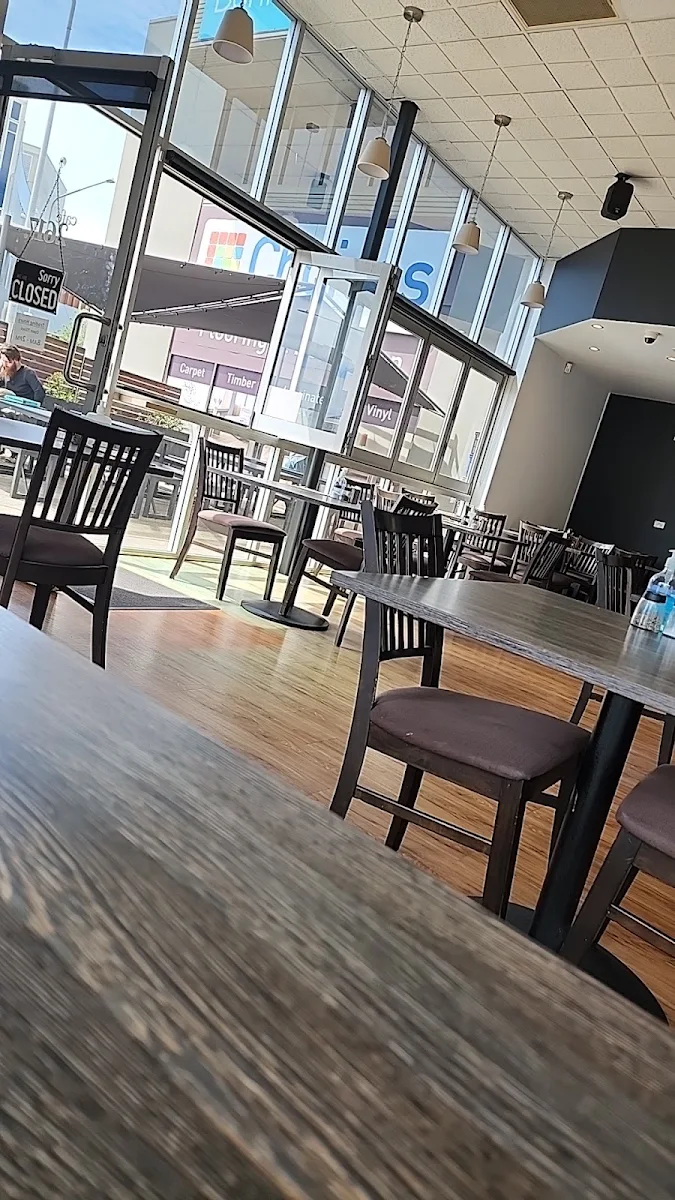 Vibe, Cafe2617
