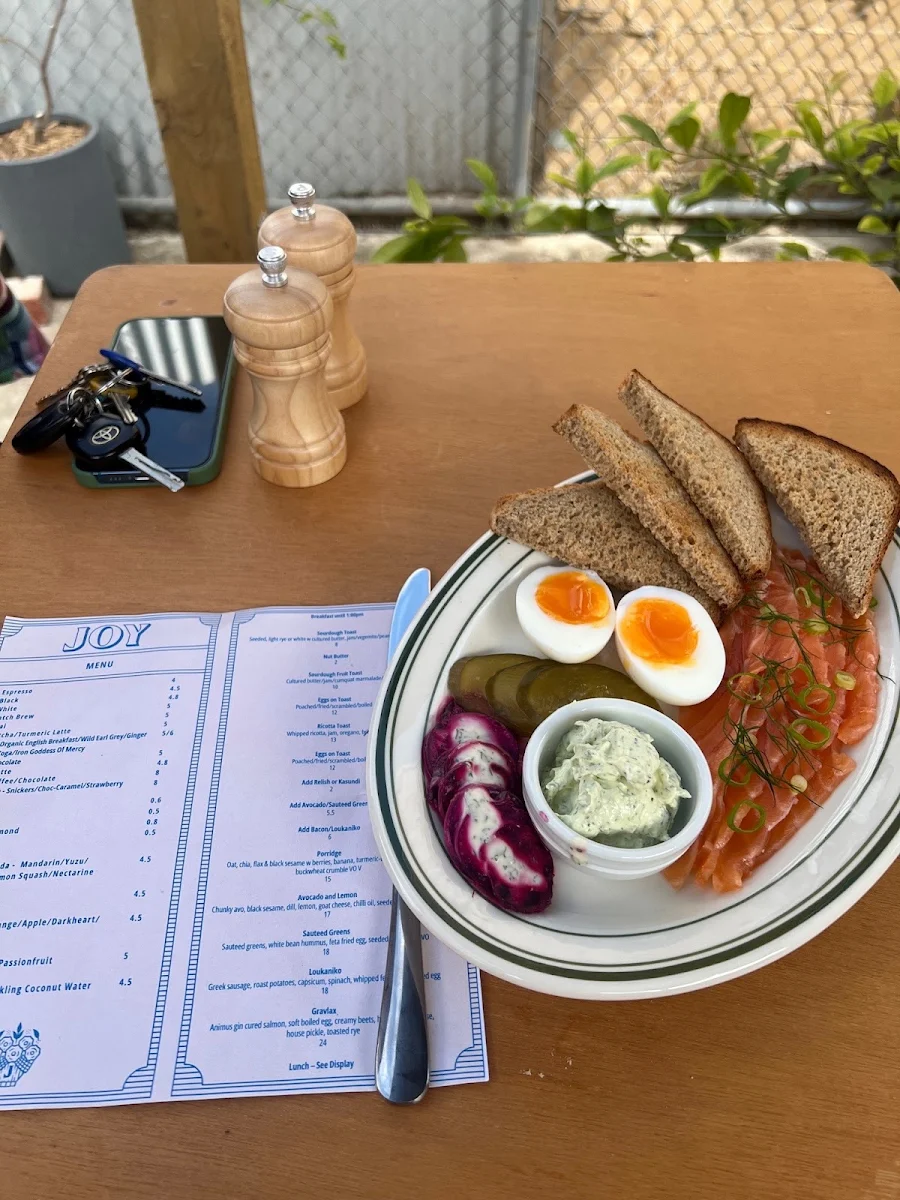 Menu, Joy Coburg