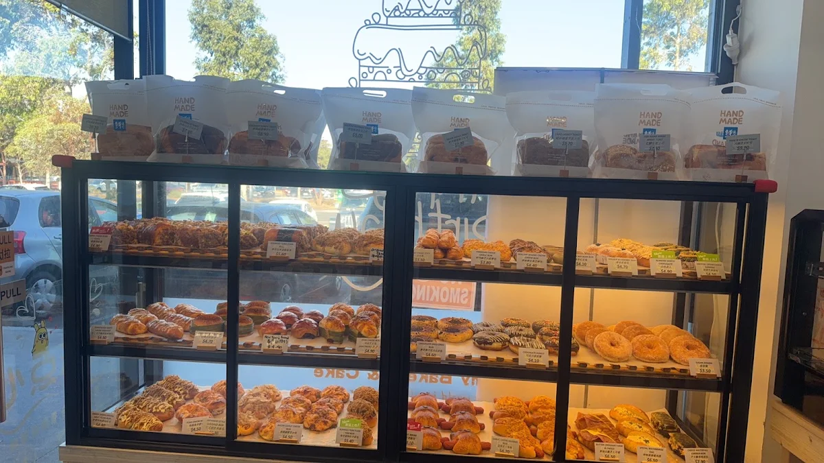 Vibe, Creamy Bakery & Cake