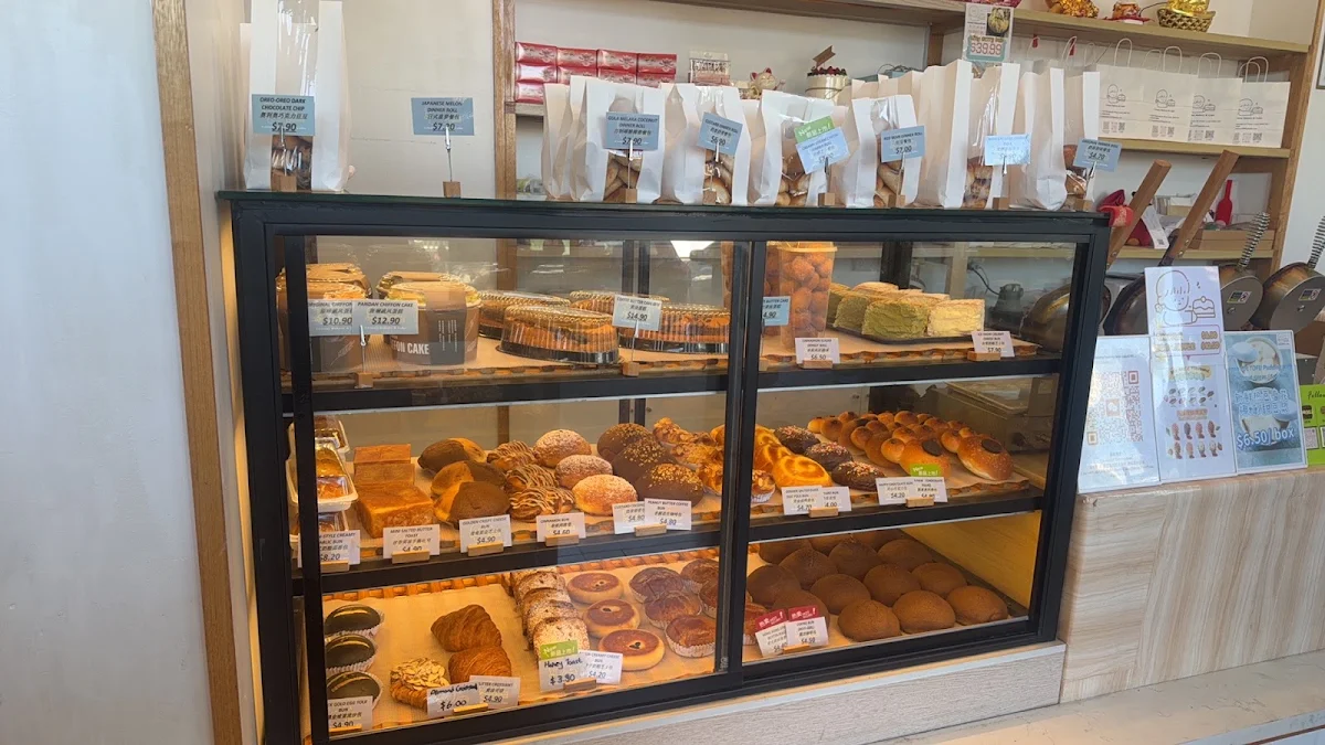 Vibe, Creamy Bakery & Cake