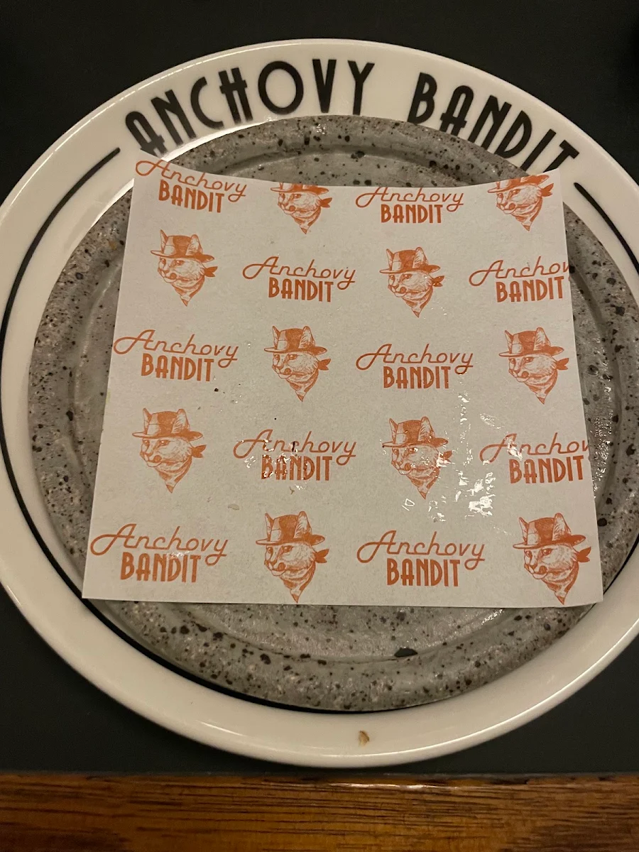 Menu, Anchovy Bandit