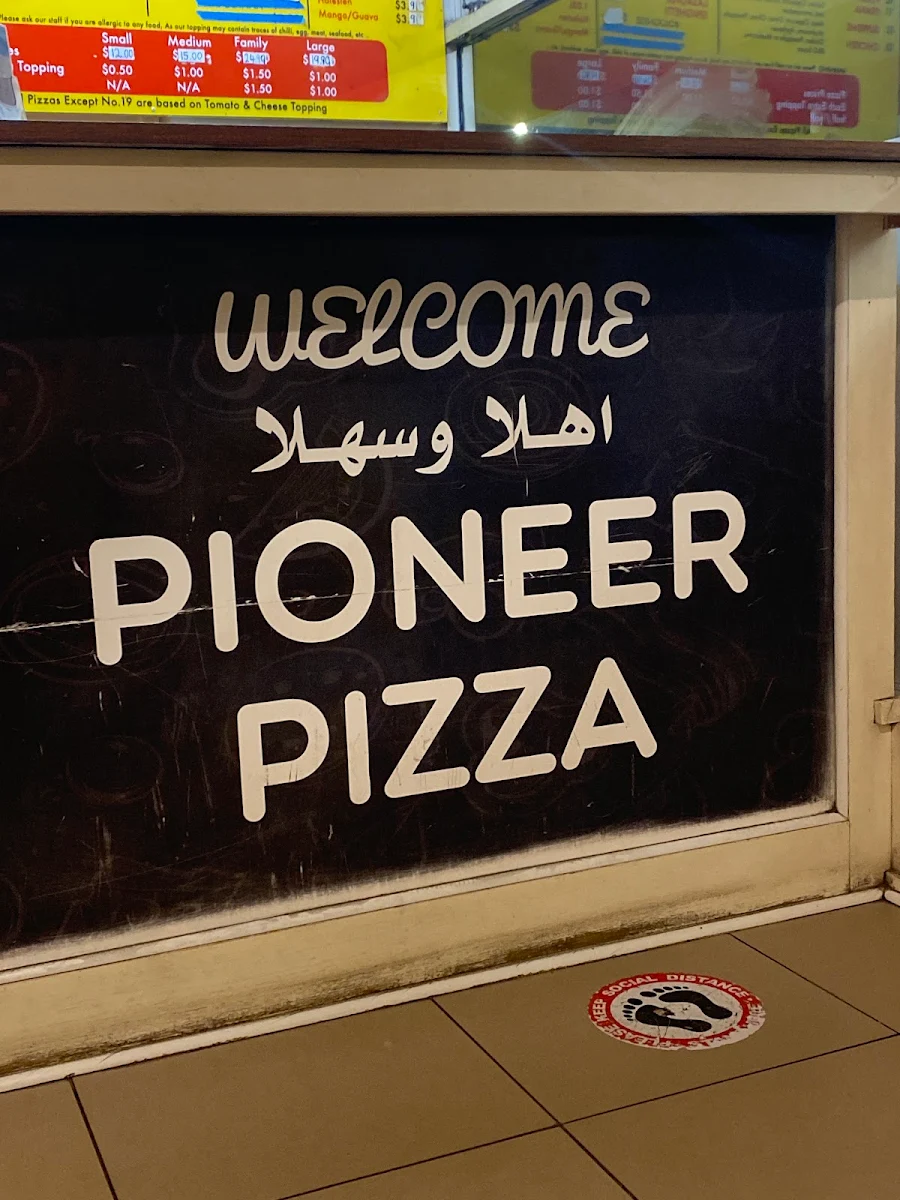 Menu, Pioneer Pizza