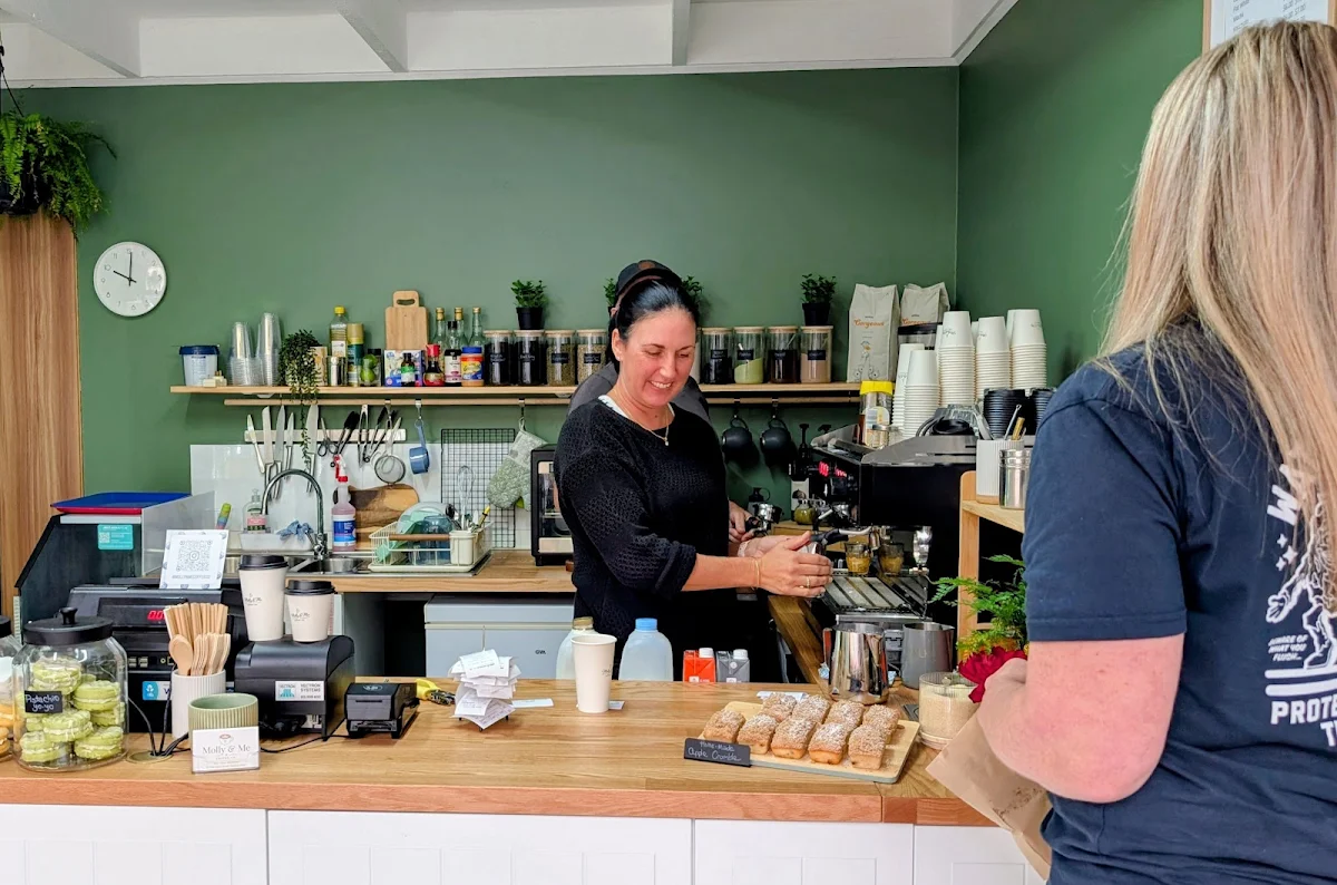 Vibe, Molly n Me Coffee co