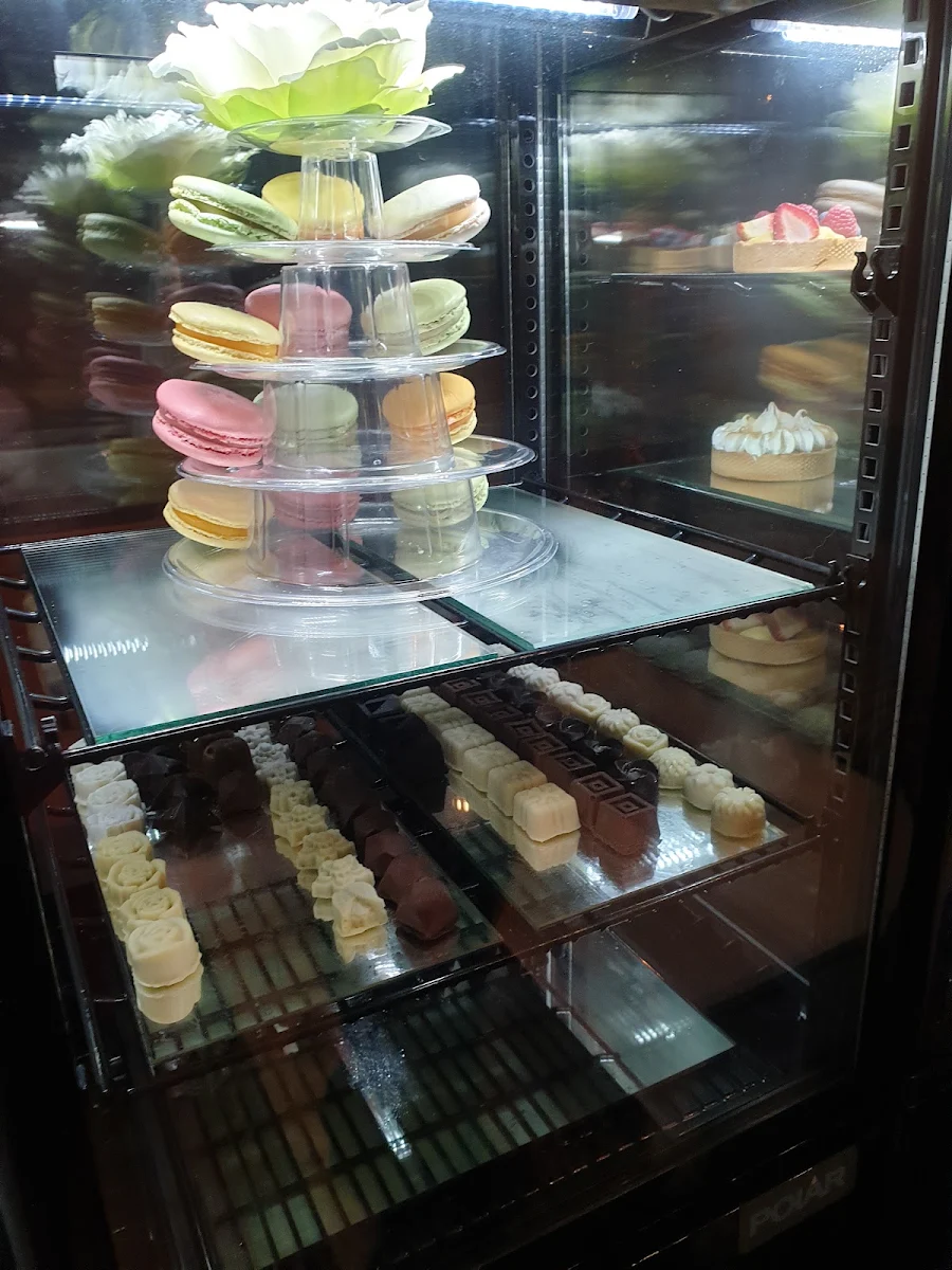 Vibe, Bridges MD - Belgian dining