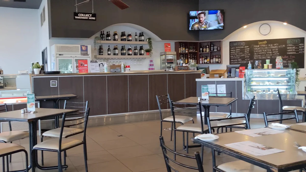 Vibe, Fasta Pasta Salisbury