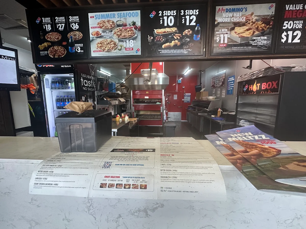 Menu, Domino's Pizza Derrimut