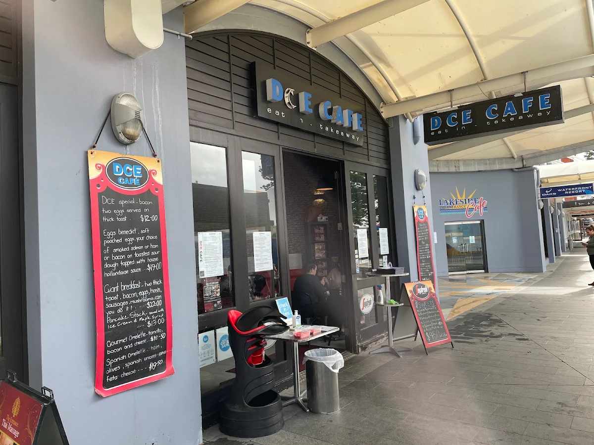 Menu, DCE Café