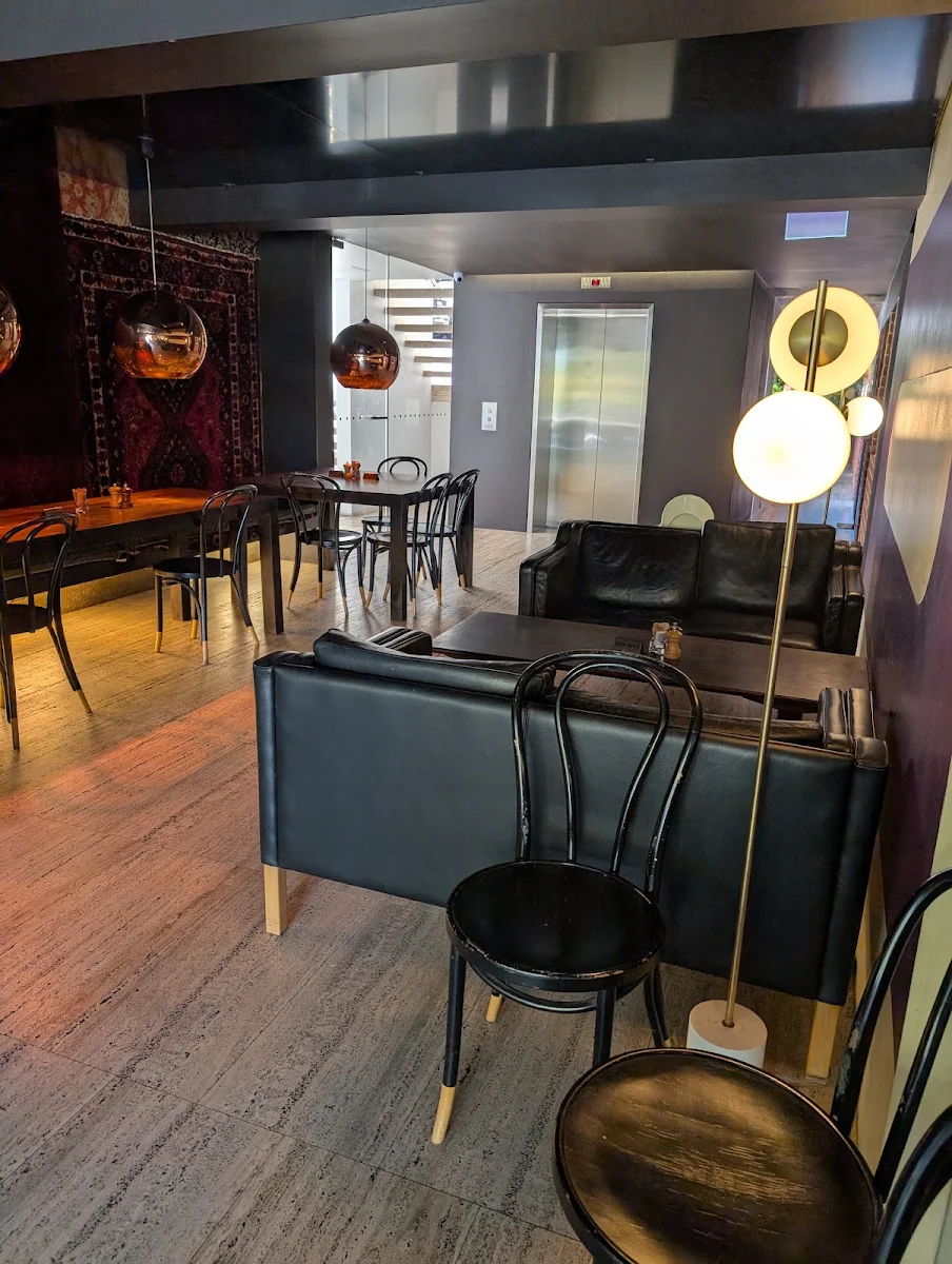 Vibe, Mount Street Breakfast Bar
