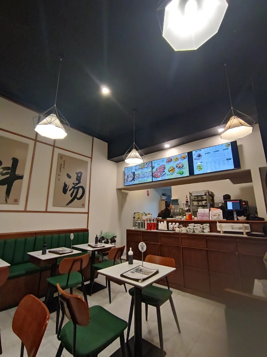 Vibe, 行運煲仔 The Lucky Guys Claypot