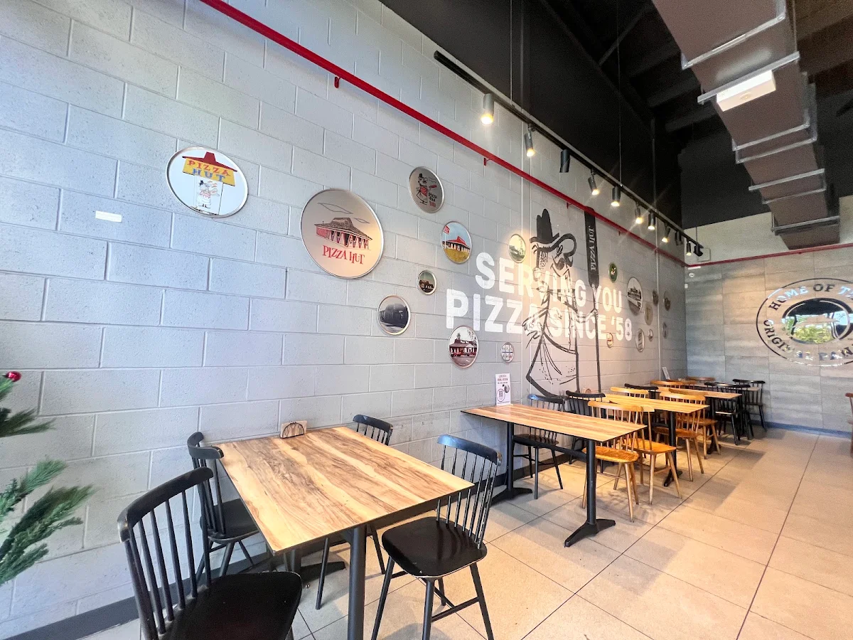 Vibe, Pizza Hut Marsden Park