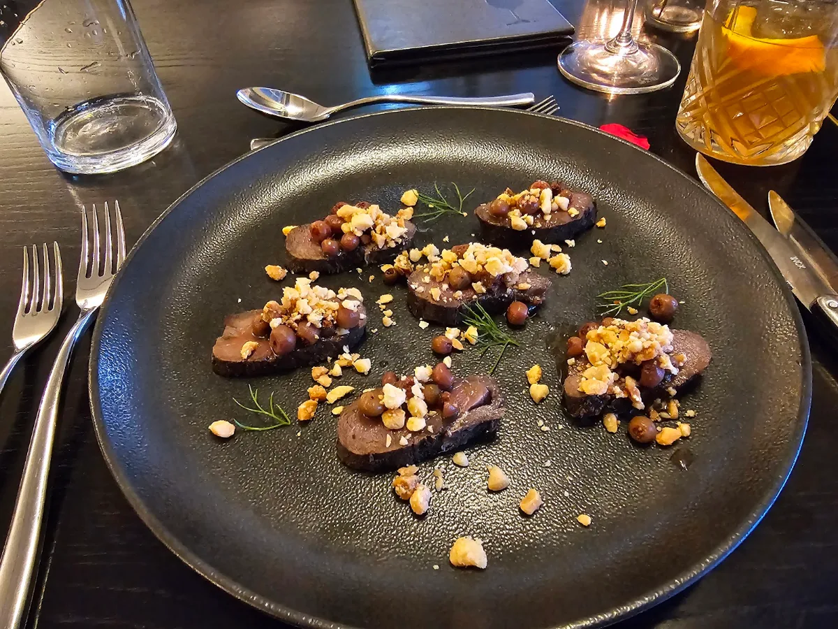 Food & drink, Locavore Restaurant