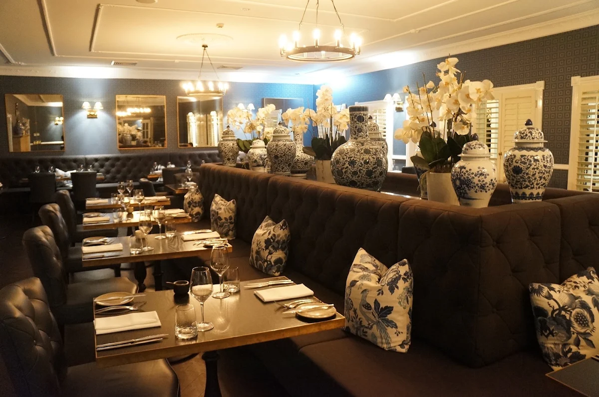 Vibe, Locavore Restaurant